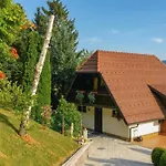 Bonidesa House With Whirlpool - Happy