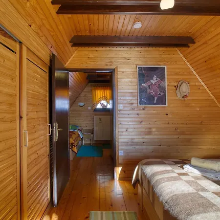 Bonidesa House With Whirlpool - Happy Villa
