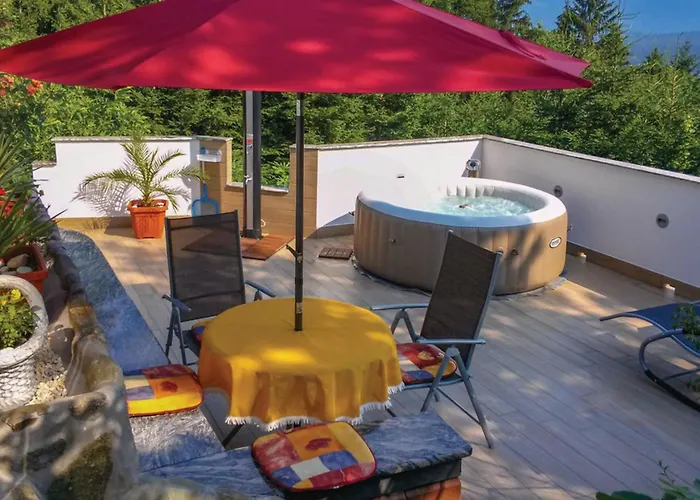 Bonidesa House With Whirlpool - Happy